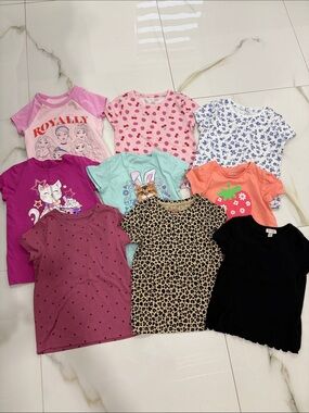 Girls Cat & Jack Girls Tees bundle size 7/8